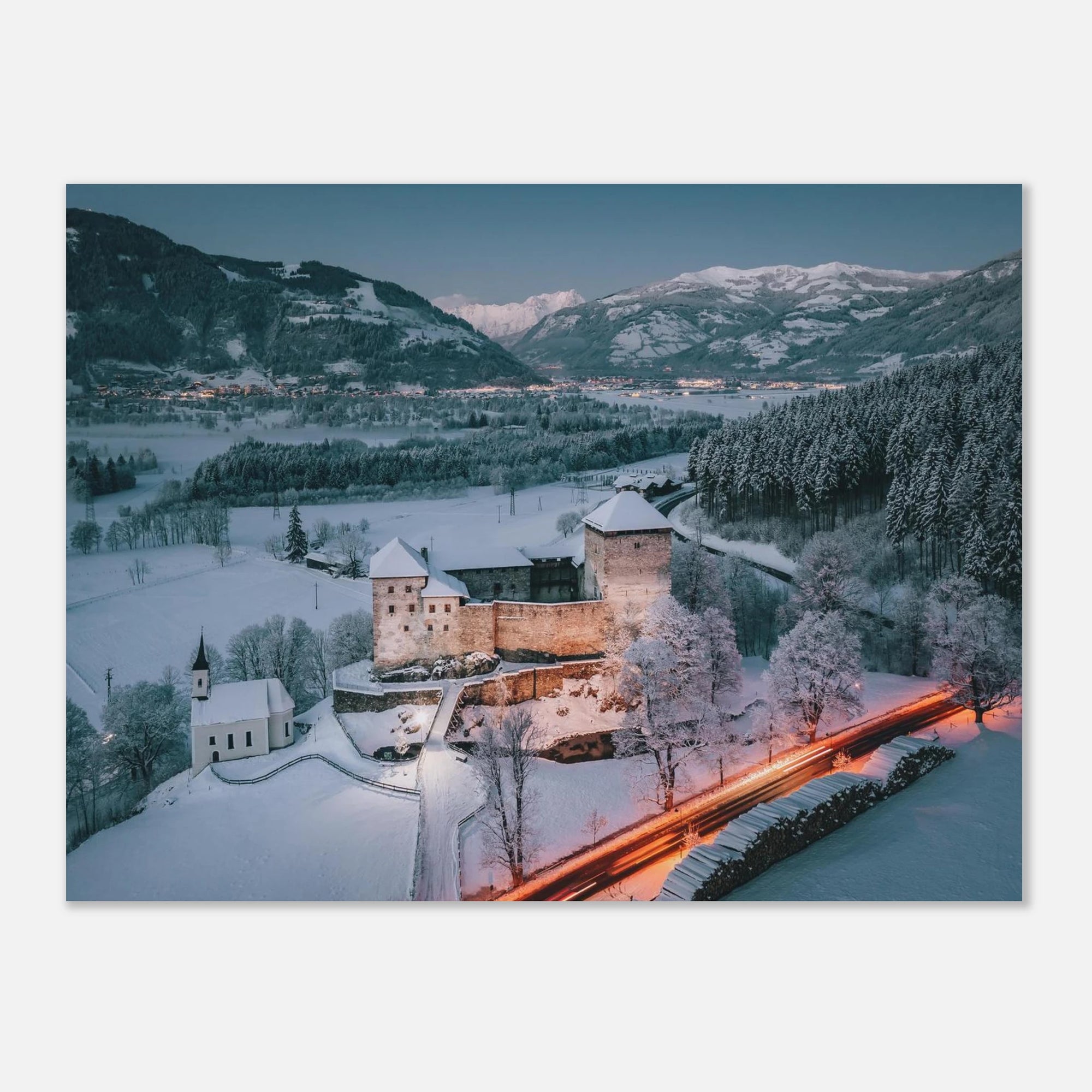 Forex - Burg Kaprun Winterabend Print Material JFK Photography Prints 45x60 cm / 18x24″
