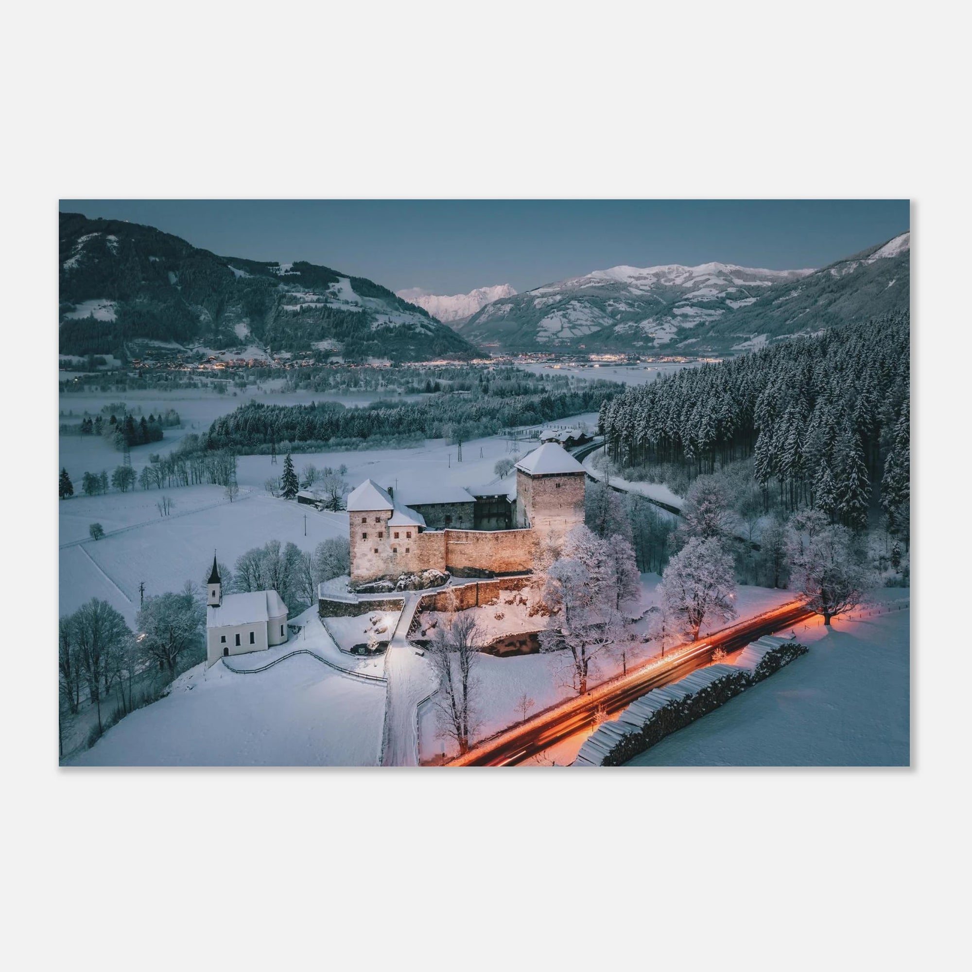 Forex - Burg Kaprun Winterabend Print Material JFK Photography Prints 60x90 cm / 24x36″